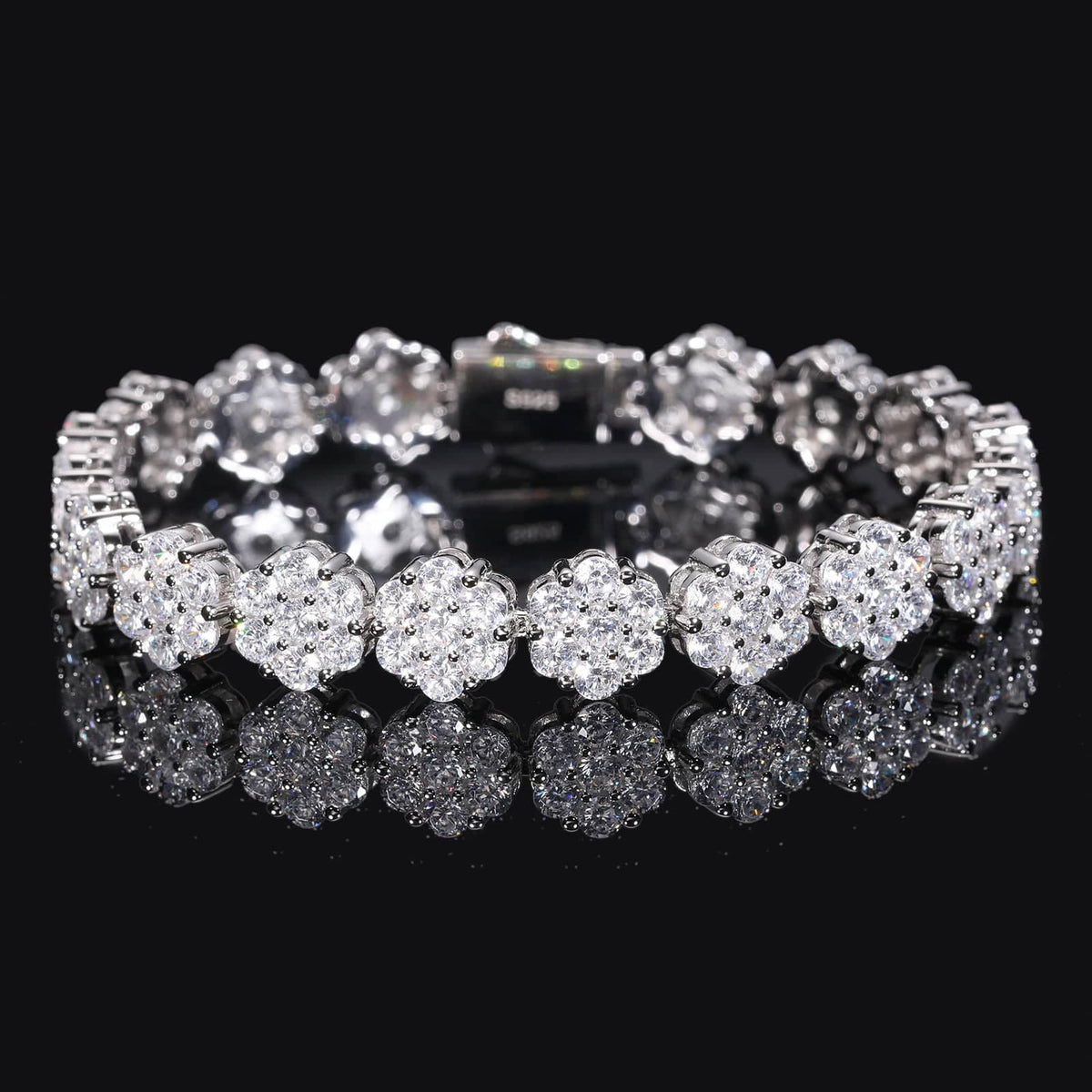 Nocta Vince Floral Cluster Bracelet
