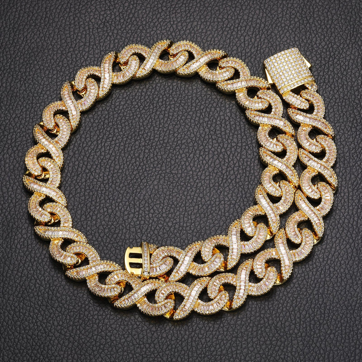 Nocta Vince Infinite-Link Cuban Chain