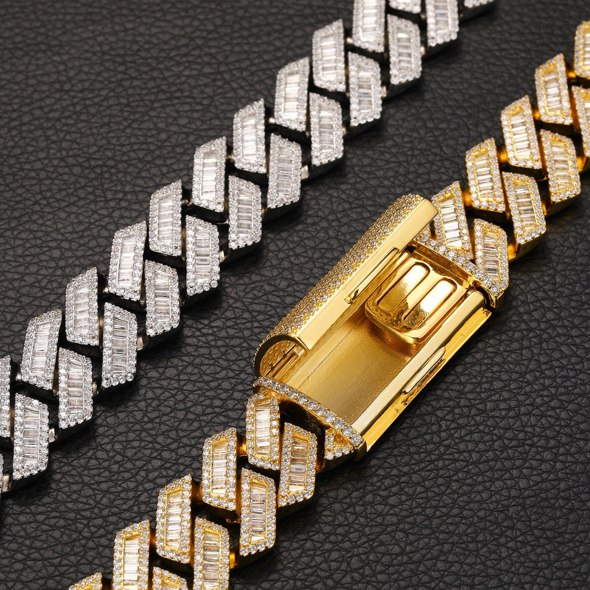 Nocta Vince Apex 20MM Baguette Cuban Chain