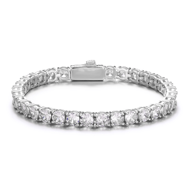 Nocta Vince Aura Prong Round-Cut Bracelet